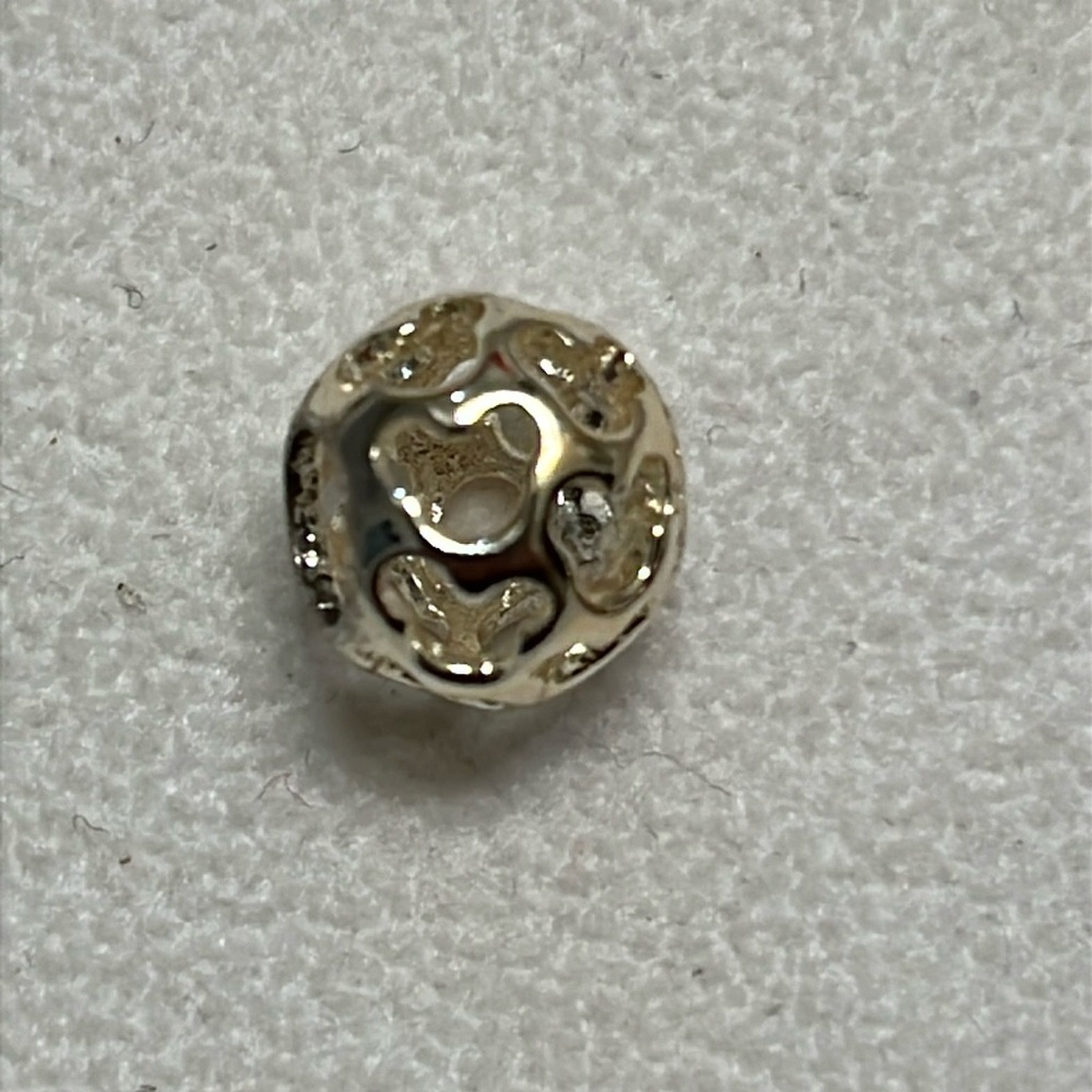 Chamilia × Disney Mickey Mouse Charm